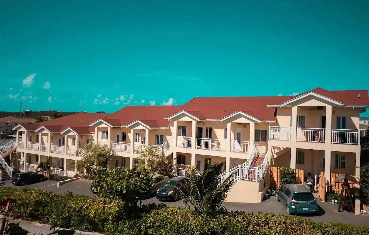 Lovely Apartment #3 In Venetian Site Turtle Cove