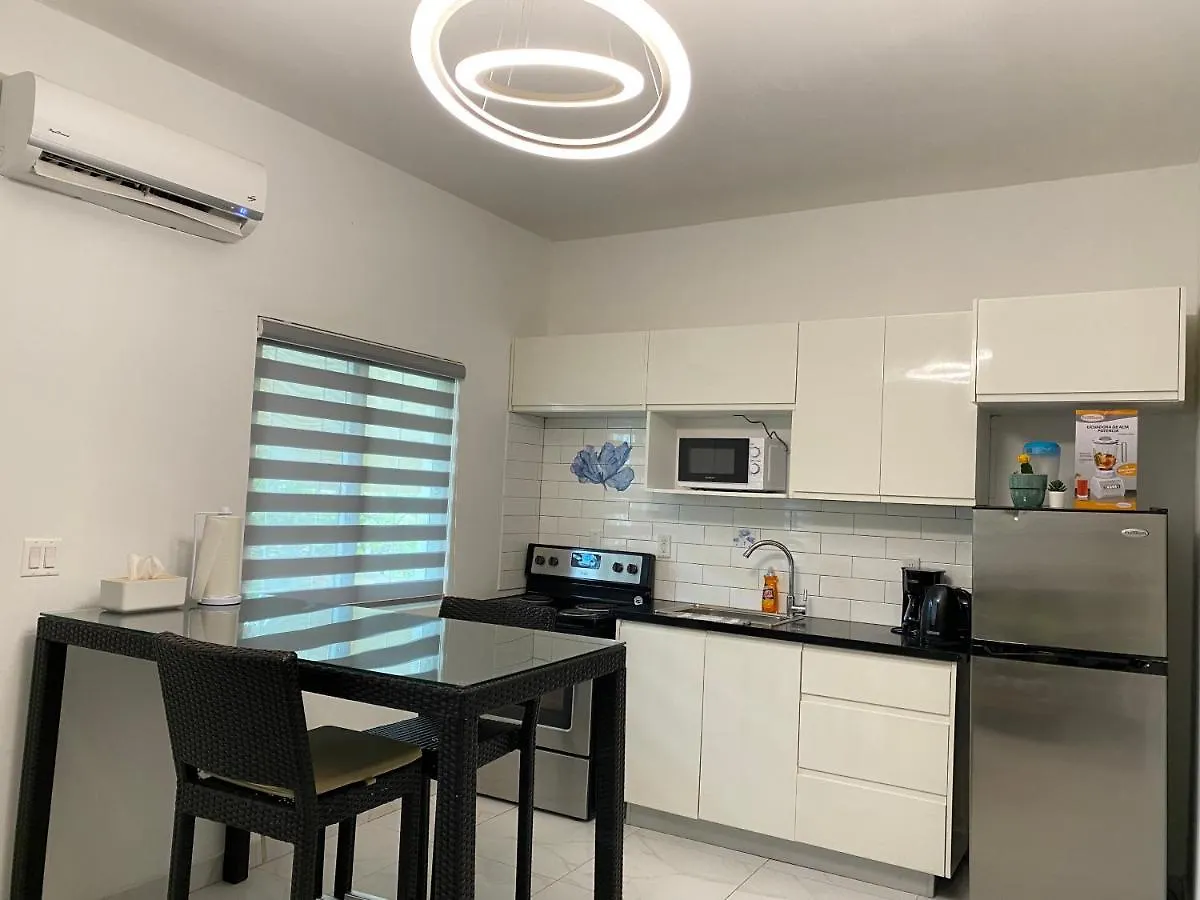 Lovely Apartment #3 In Venetian Site Turtle Cove Turks en Caicos Eilanden